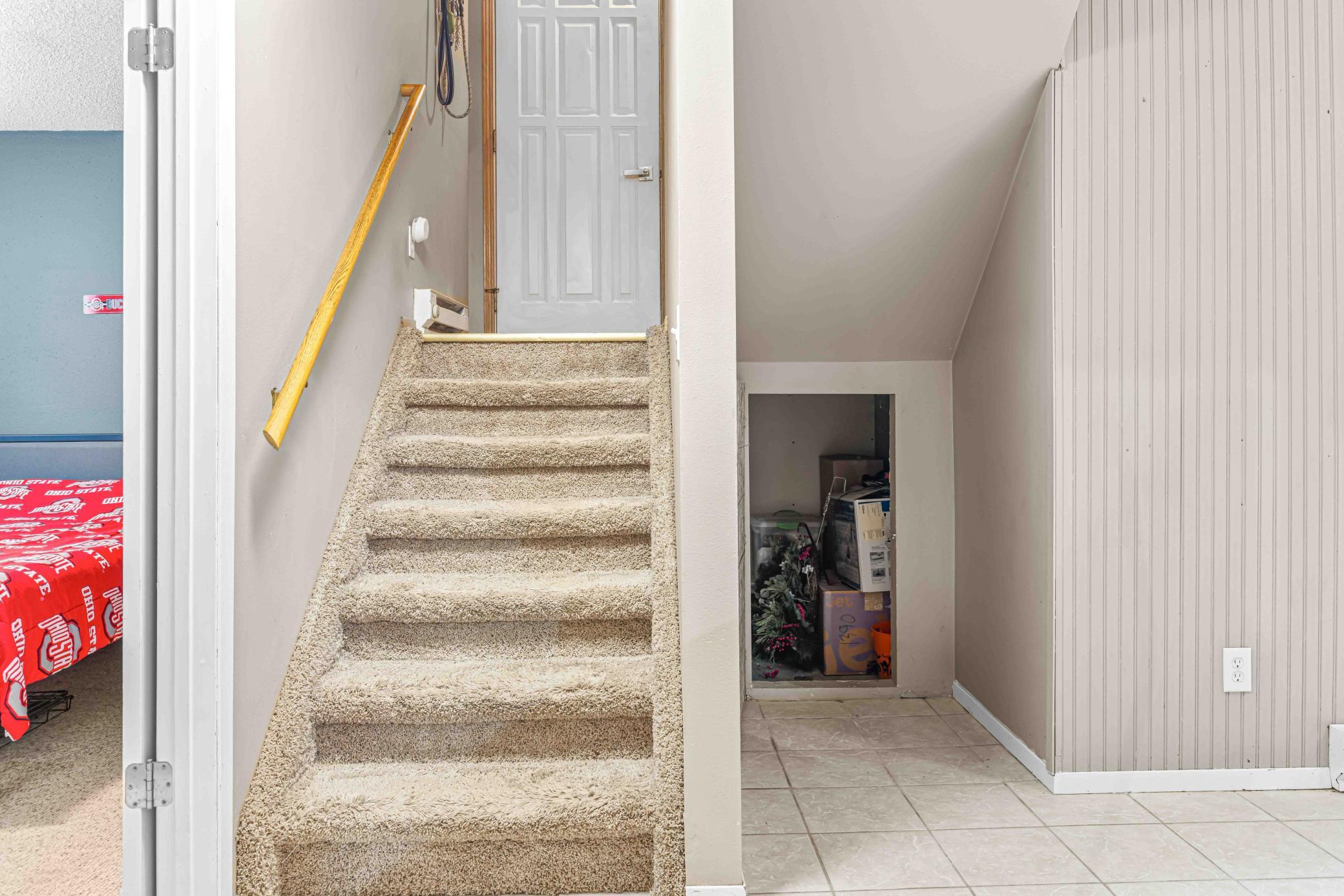 3915 34th St SW-46.jpg