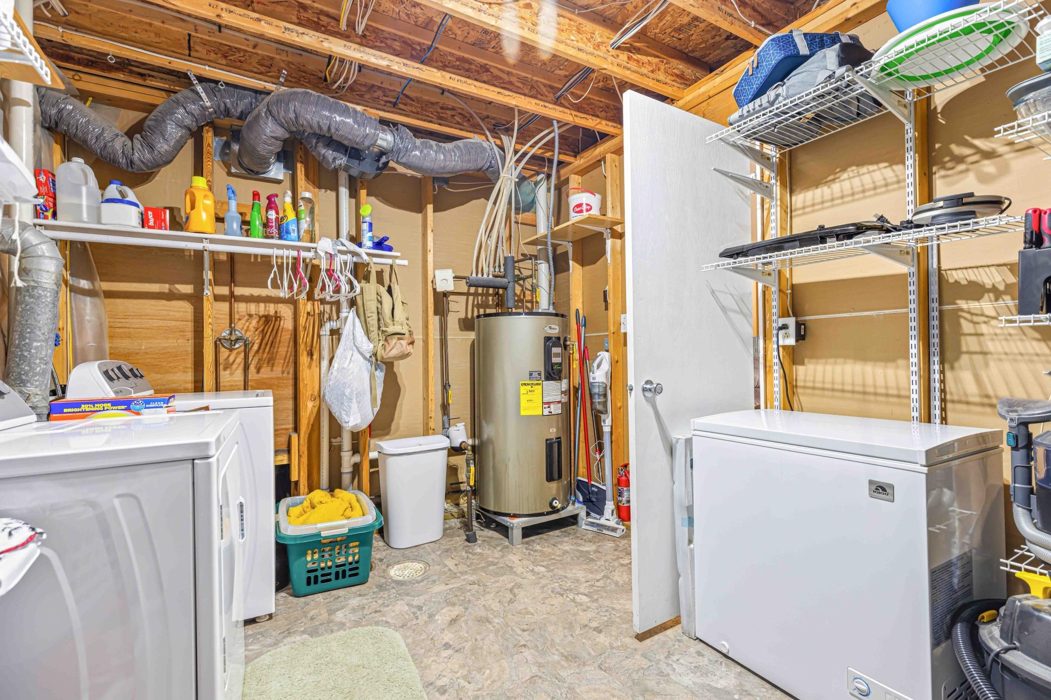 3915 34th St SW-42.jpg