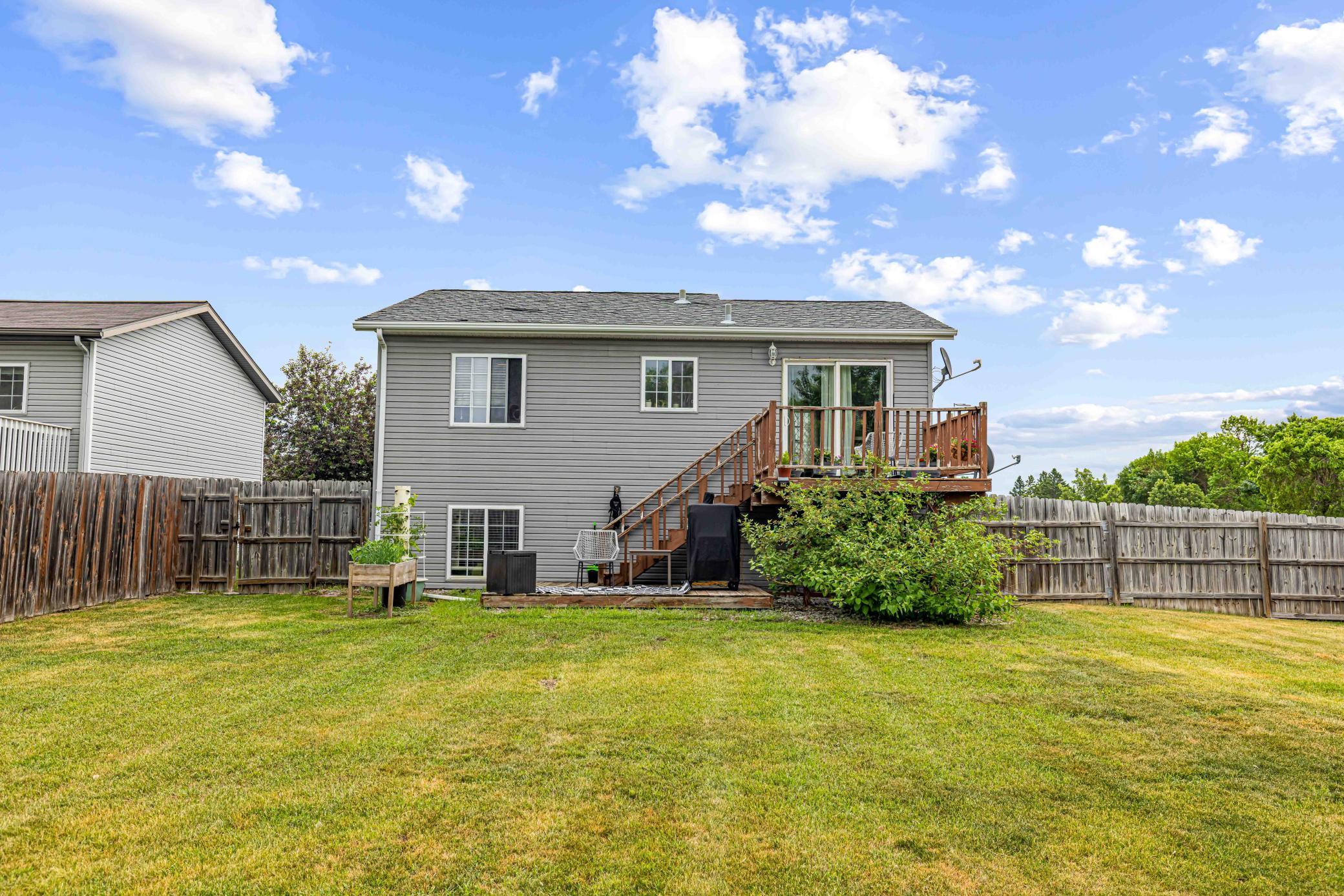 3915 34th St SW-7.jpg