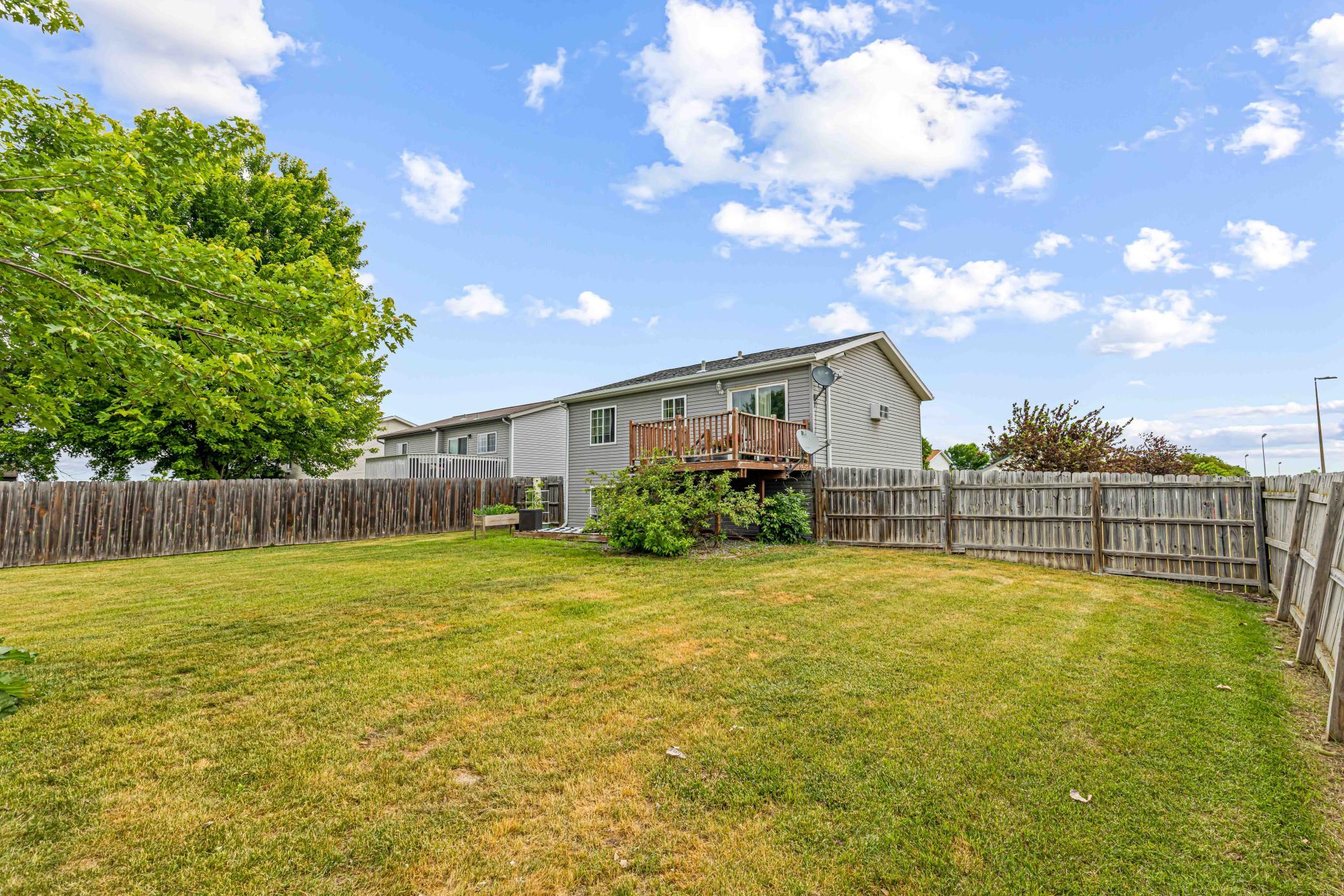 3915 34th St SW-8.jpg