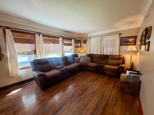 404 2nd Street S, Grove City, MN 56243