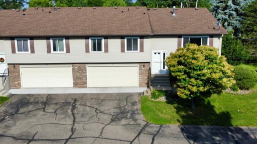 10397 Juniper Lane, Eden Prairie, MN 55347