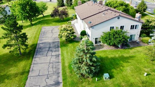 10397 Juniper Lane, Eden Prairie, MN 55347