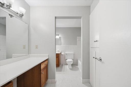Minneapolis, MN 55410