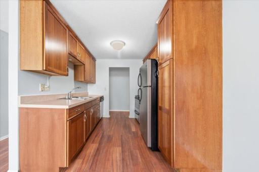 Minneapolis, MN 55410