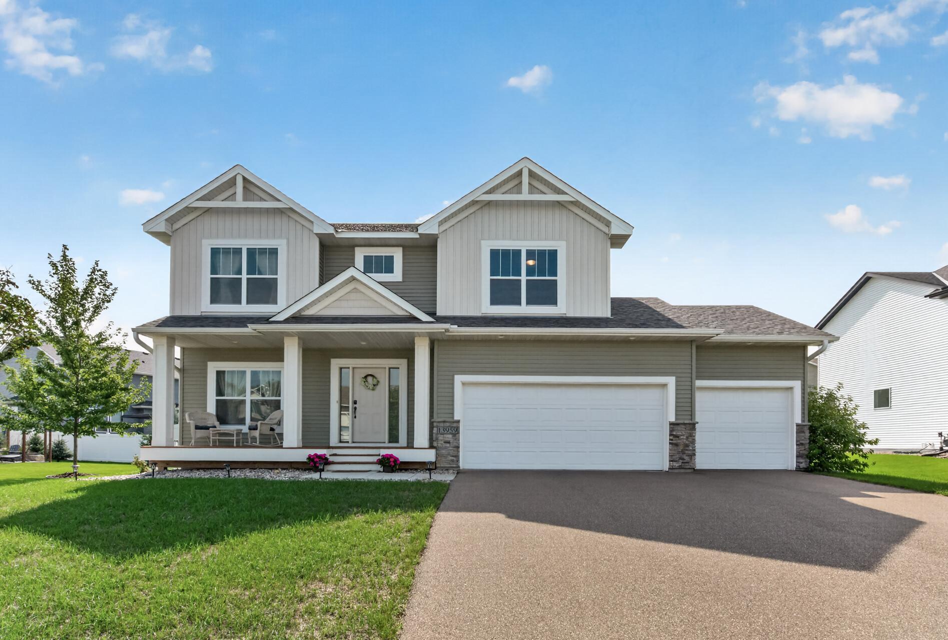 Property photo for 13959 Ashford Path, Rosemount, MN 55068