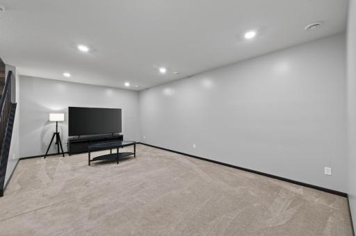 13959 Ashford Path, Rosemount, MN 55068