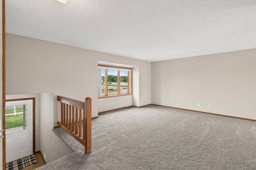 14620 Hayes Road, Saint Paul, MN 55124