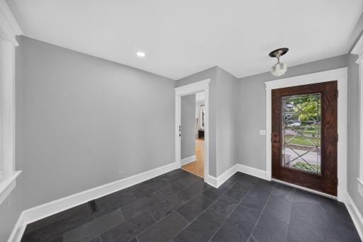 837 1st Street NW, Rochester, MN 55901