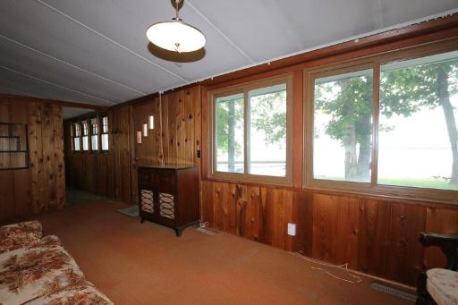Lakeside windows.jpg