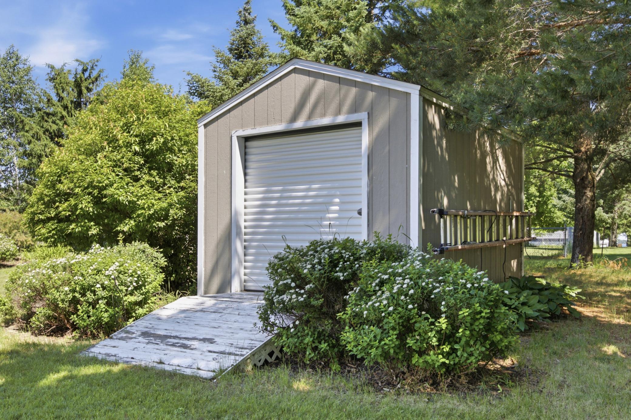 Shed
