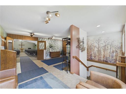 Tons of space when you enter-wide staircase