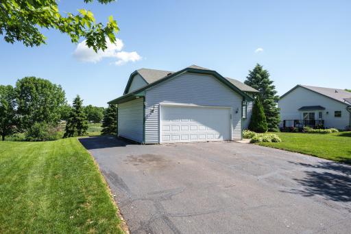 10718 58th Street NE, Albertville, MN 55301