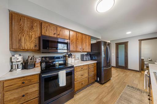 818 Lincoln Avenue, Gaylord, MN 55334