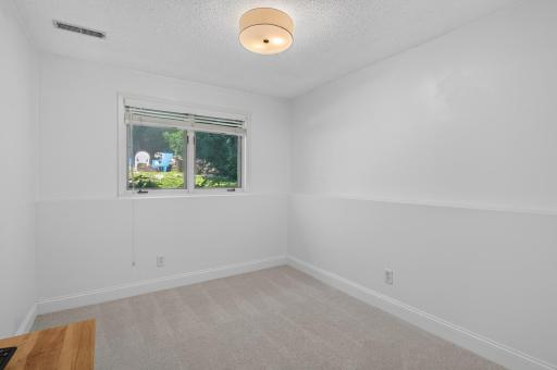 6440 Oriole Avenue, Chanhassen, MN 55331
