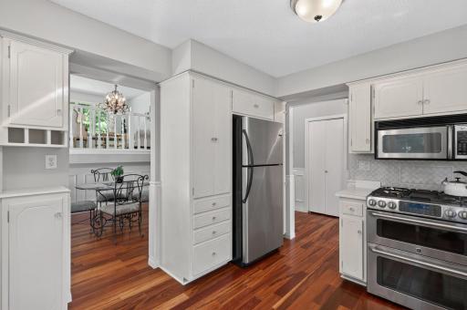 6440 Oriole Avenue, Chanhassen, MN 55331