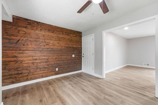 409 Harold Drive, Burnsville, MN 55337