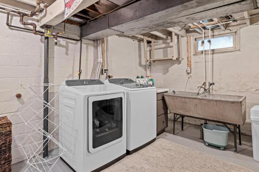 Finish the basement off for more living space but until then, what a great laundry space!
