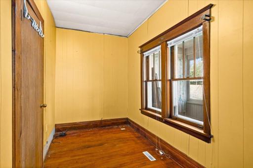 2424 W 7th Street, Duluth, MN 55806