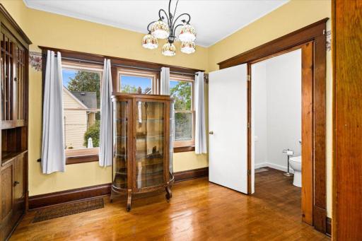 2424 W 7th Street, Duluth, MN 55806
