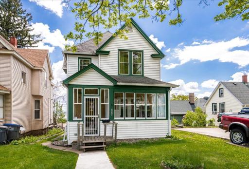 2424 W 7th Street, Duluth, MN 55806