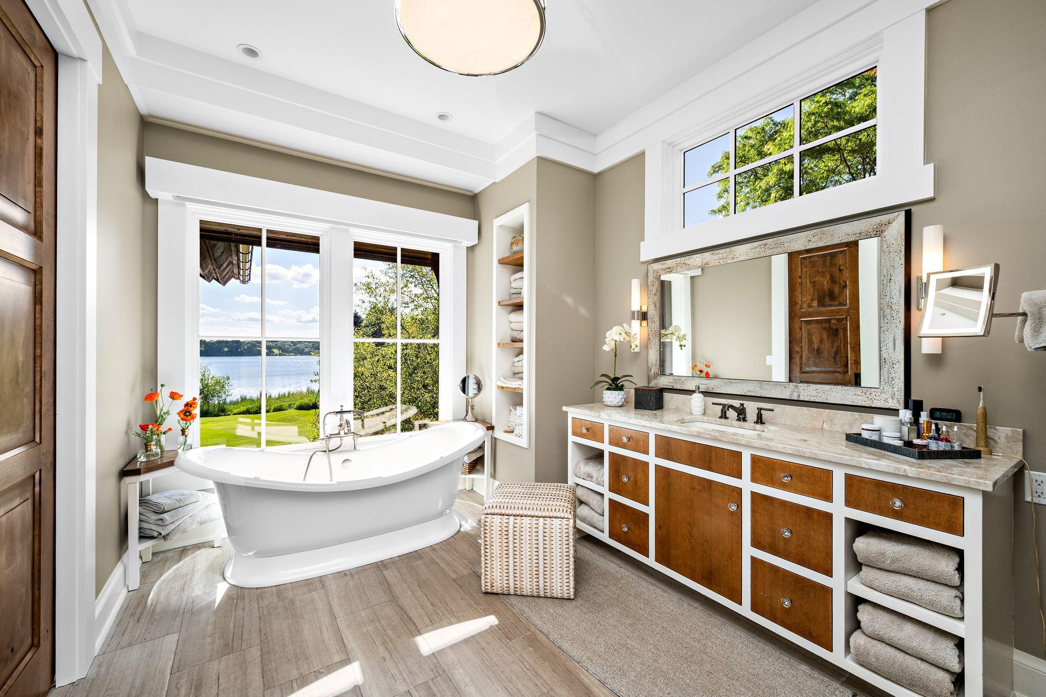 Primary bath