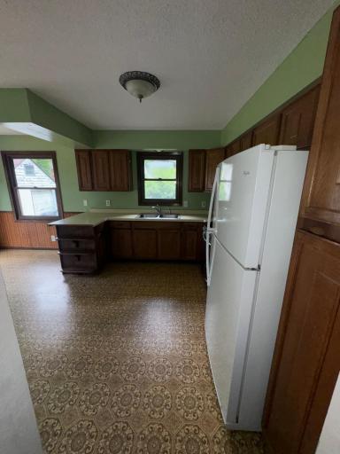 1012 8th Avenue, Howard Lake, MN 55349