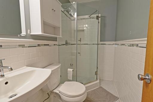 912 Moonlight Drive, Saint Paul, MN 55125