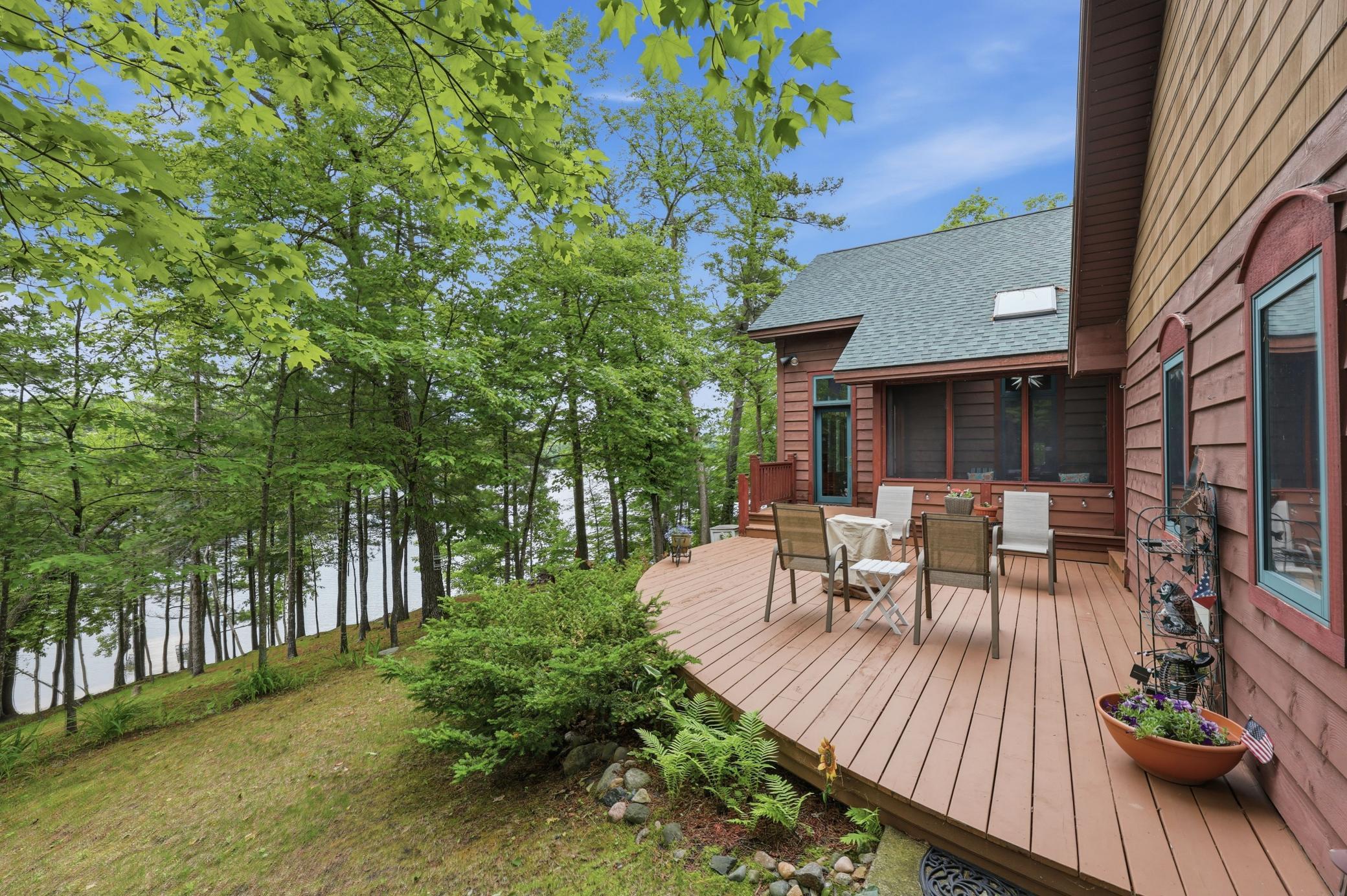 Great Deck with Lake Views!