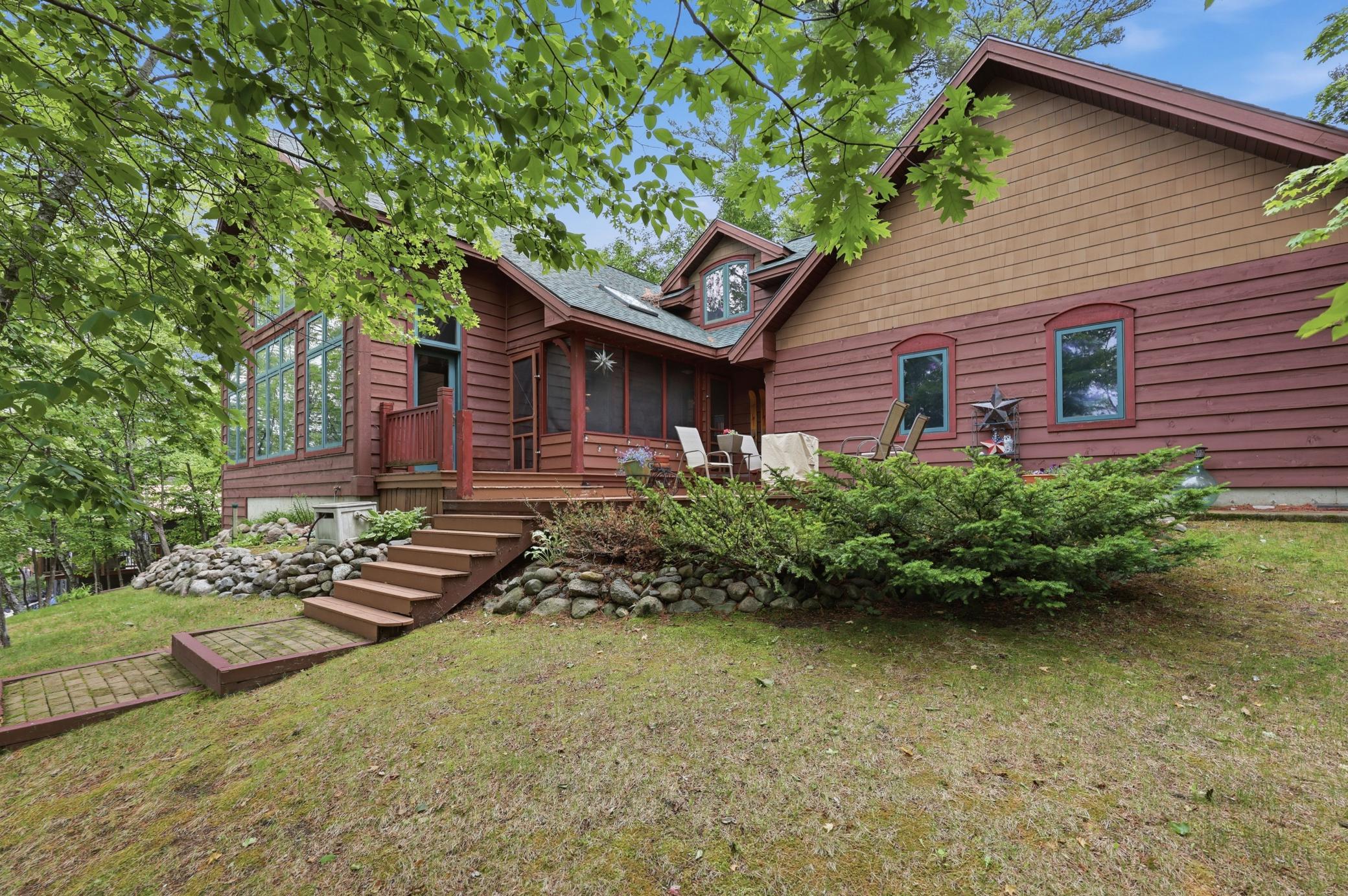 Great Deck with Lake Views!