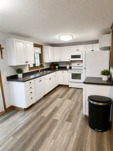 1115 11th Street SW, Little Falls, MN 56345