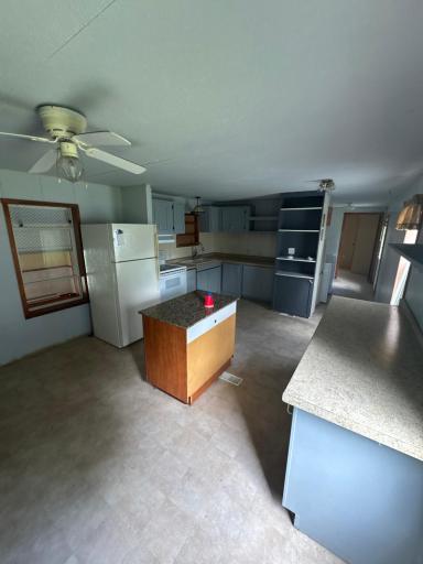 106 2nd Avenue N, Mooreton, ND 58061