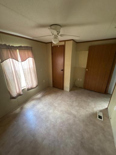 106 2nd Avenue N, Mooreton, ND 58061