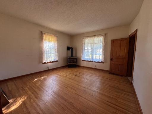 218 W Jewell Avenue, Lake City, MN 55041