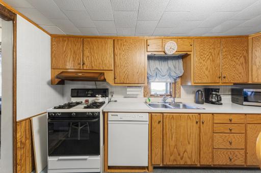533 9th Street NW, Faribault, MN 55021