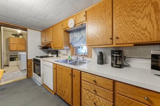 533 9th Street NW, Faribault, MN 55021