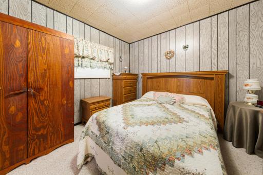 533 9th Street NW, Faribault, MN 55021