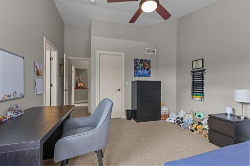 7525 Territory Pass, Lakeville, MN 55044