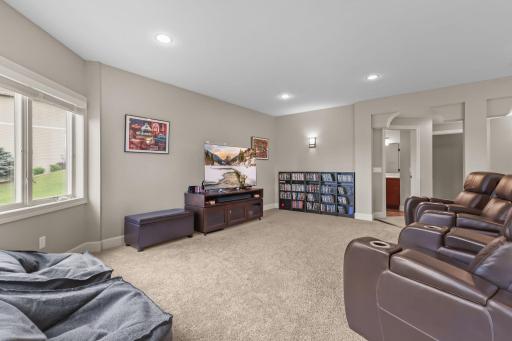 7525 Territory Pass, Lakeville, MN 55044