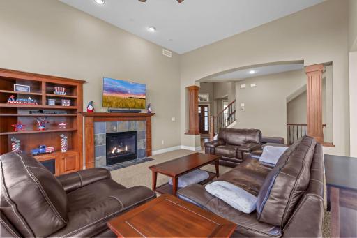 7525 Territory Pass, Lakeville, MN 55044
