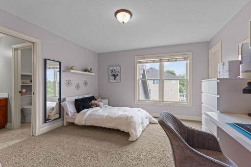 7525 Territory Pass, Lakeville, MN 55044