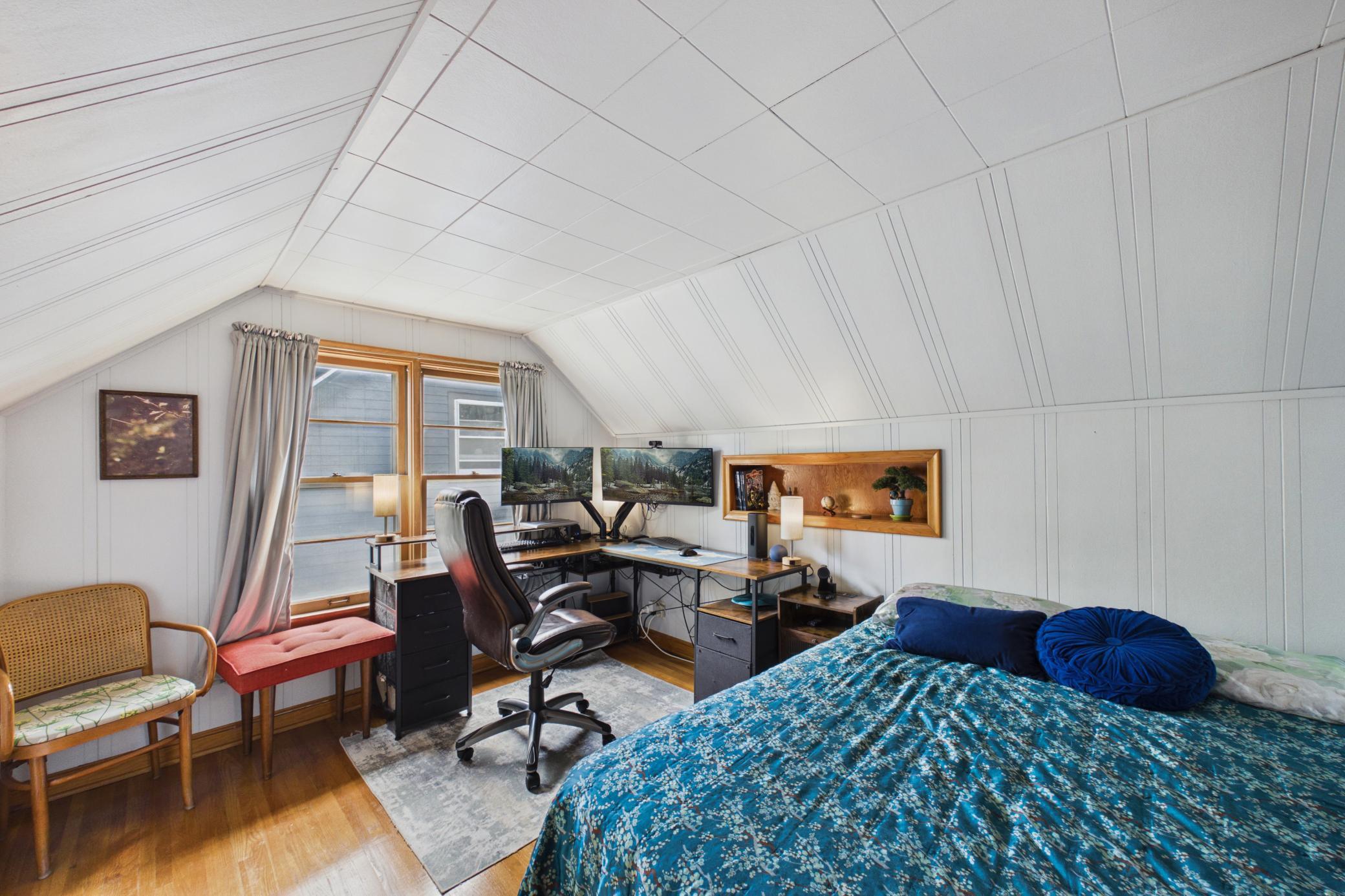 Upper Bedroom
