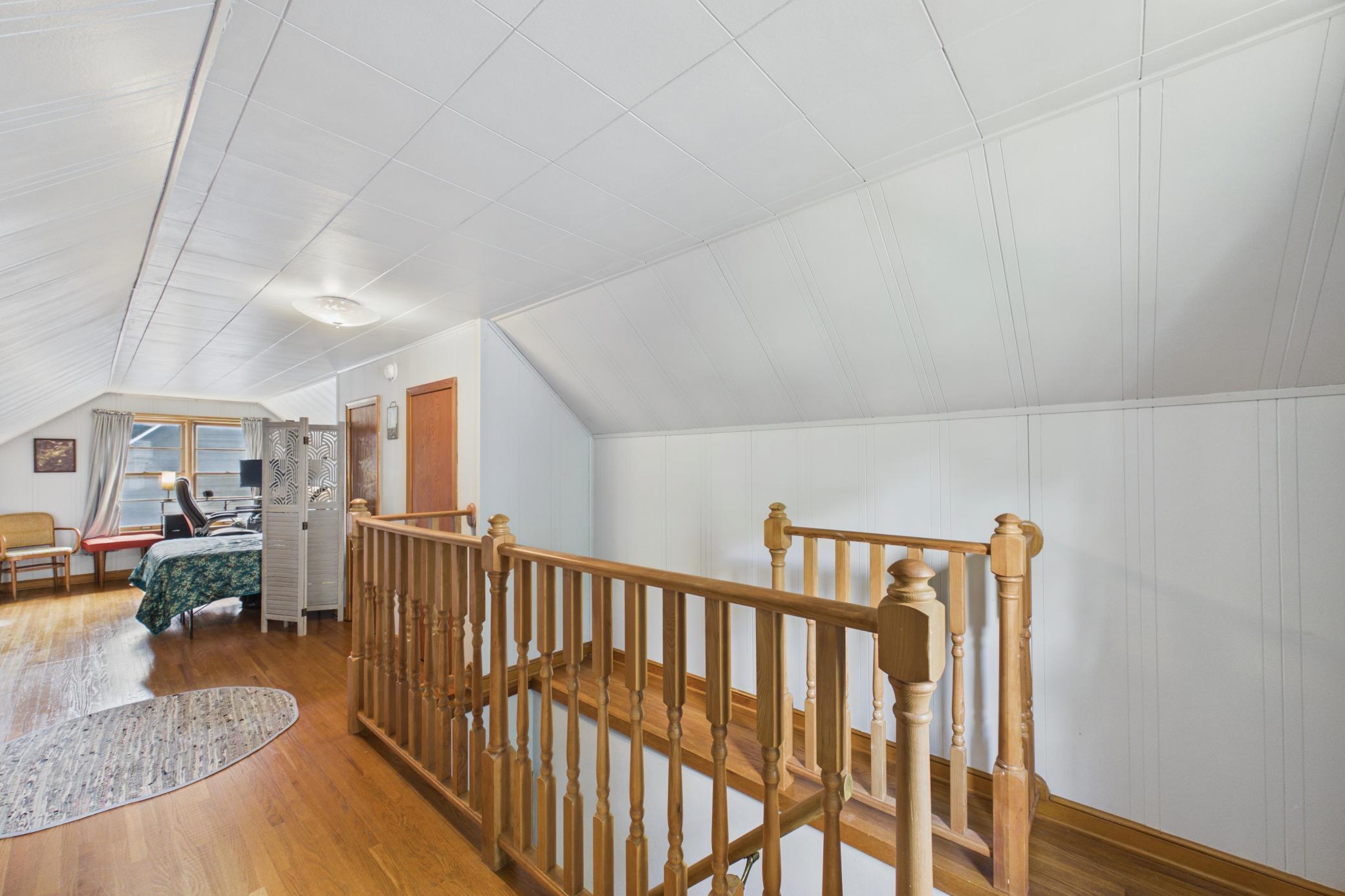 Upper Bedroom 2