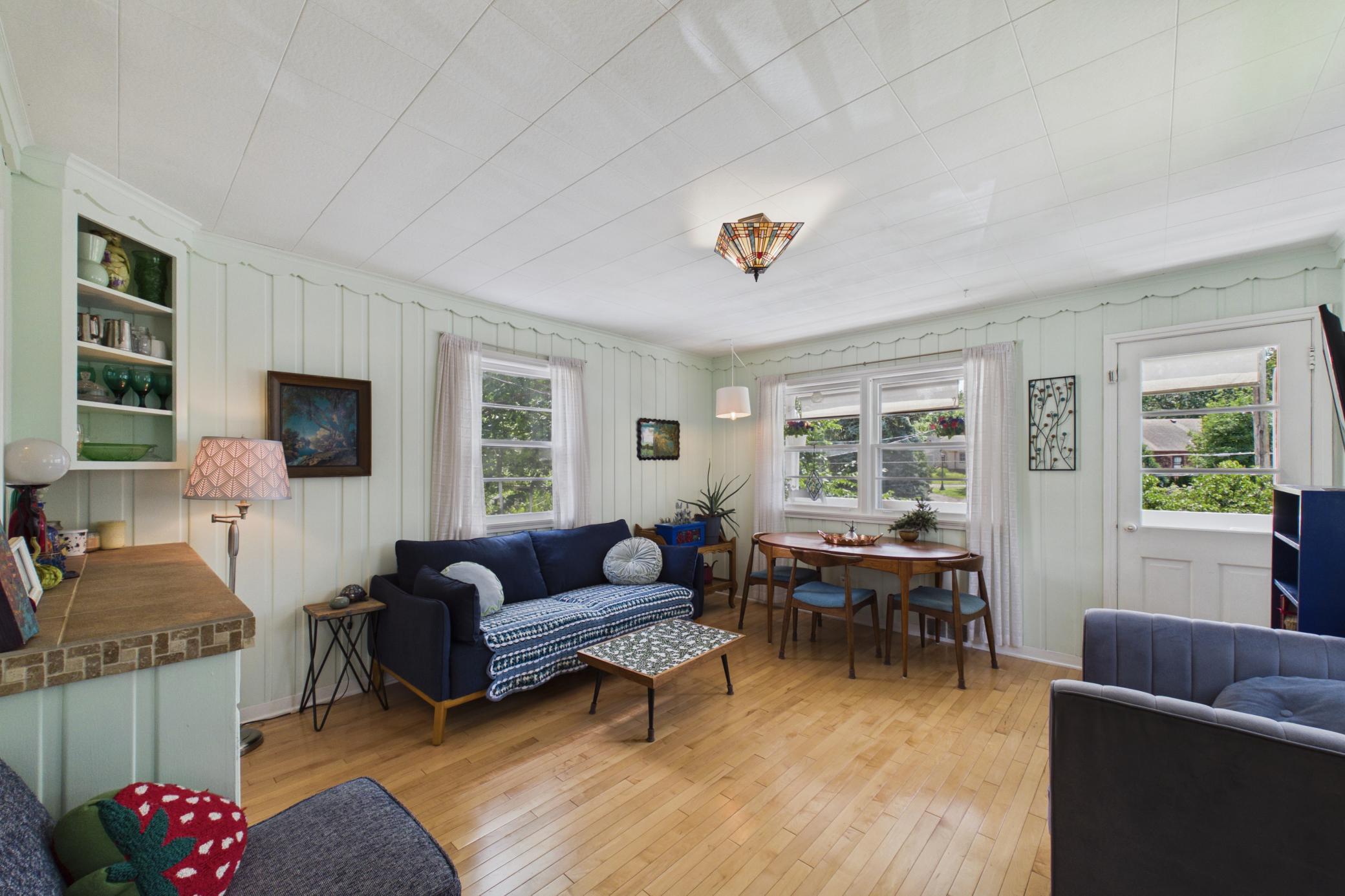Multi-Use Space off Kitchen