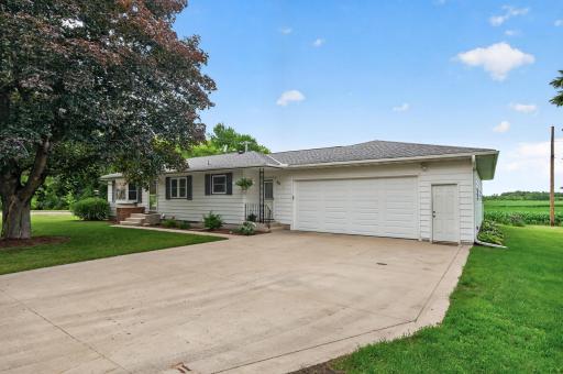 311 Sophia Avenue, Hamburg, MN 55339