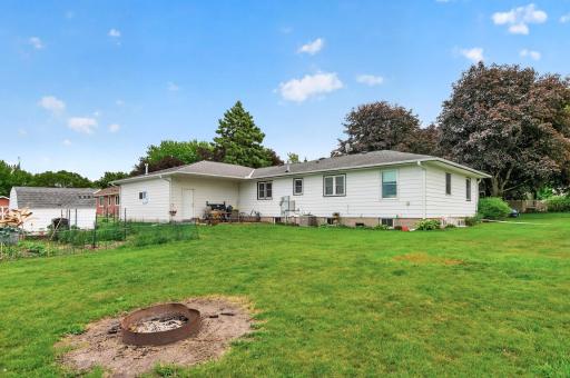 311 Sophia Avenue, Hamburg, MN 55339