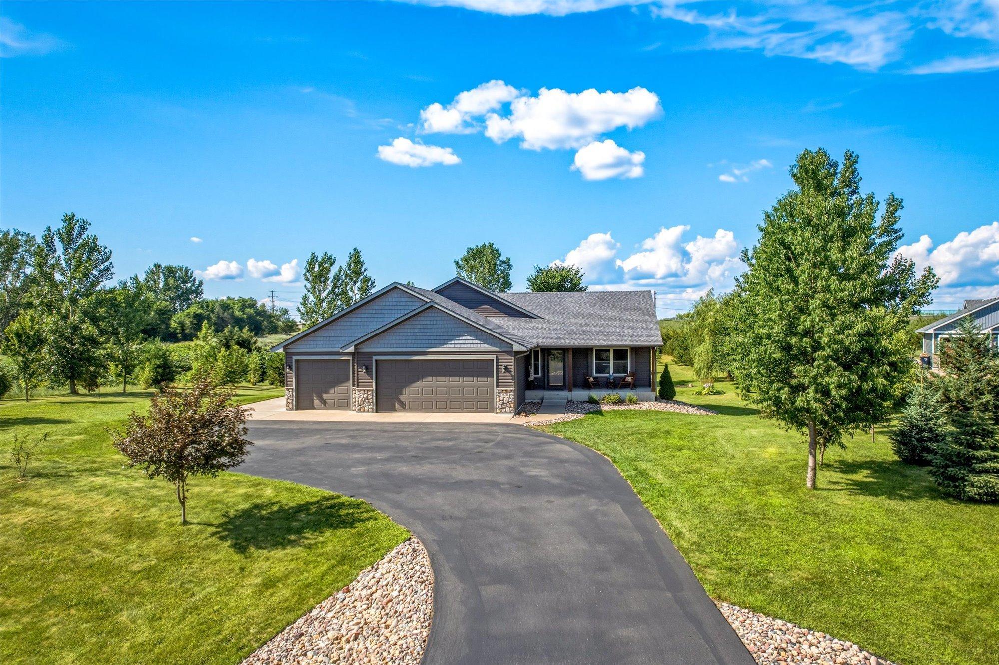 Welcome to 520 Olivia Ct!