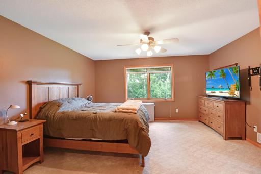 Gorgeous wooded views, generously sized for a king bed, big walk-in closet!