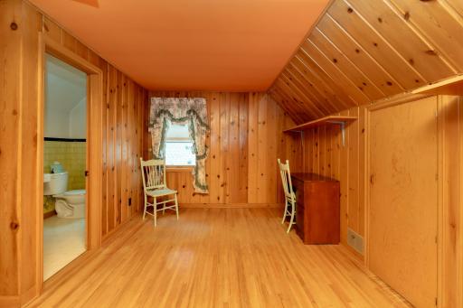 102 5th Street NE, Montgomery, MN 56069