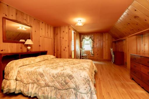102 5th Street NE, Montgomery, MN 56069